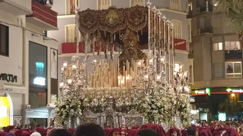 María de la O Cofradía del Señor Amarrado a la Columna y María Santísima de la O
