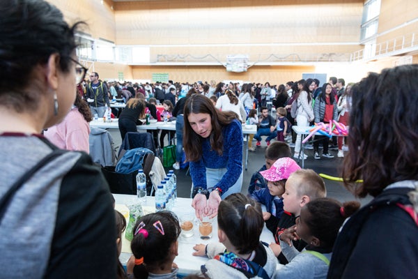La UJI reúne a más de 3.000 alumnos de centros educativos de la provincia en la quinta edición de Firujiciència, Patrocinada por BP La UJI reúne a más de 3.000 alumnos de centros educativos de la provincia en la quinta edición de Firujiciència, Patrocinada por BP