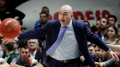 El entrenador del Valencia Basket, Jaume Ponsarnau. El entrenador del Valencia Basket, Jaume Ponsarnau.