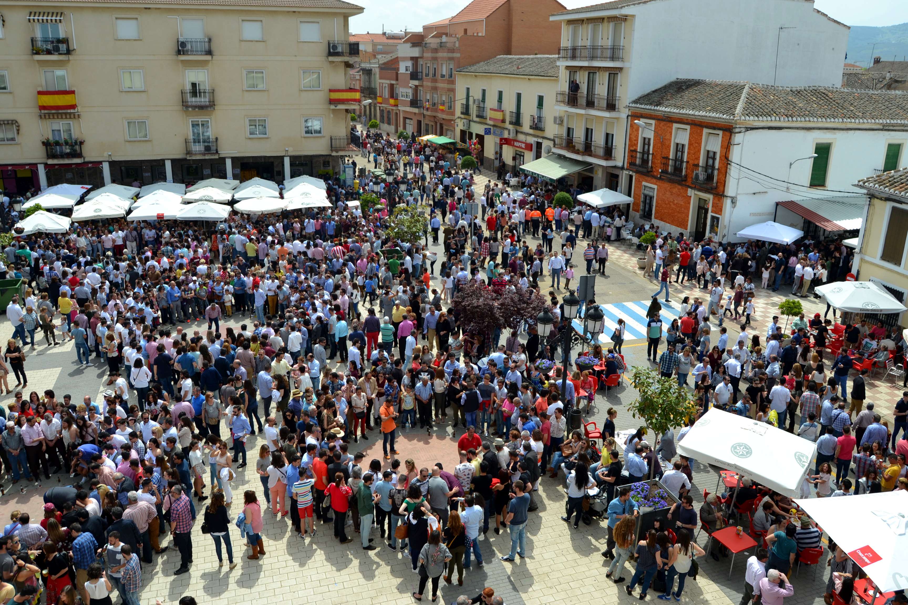 Todo a punto en Calzada para vivir su “Juego de las Caras” este Viernes Santo Todo a punto en Calzada para vivir su “Juego de las Caras” este Viernes Santo