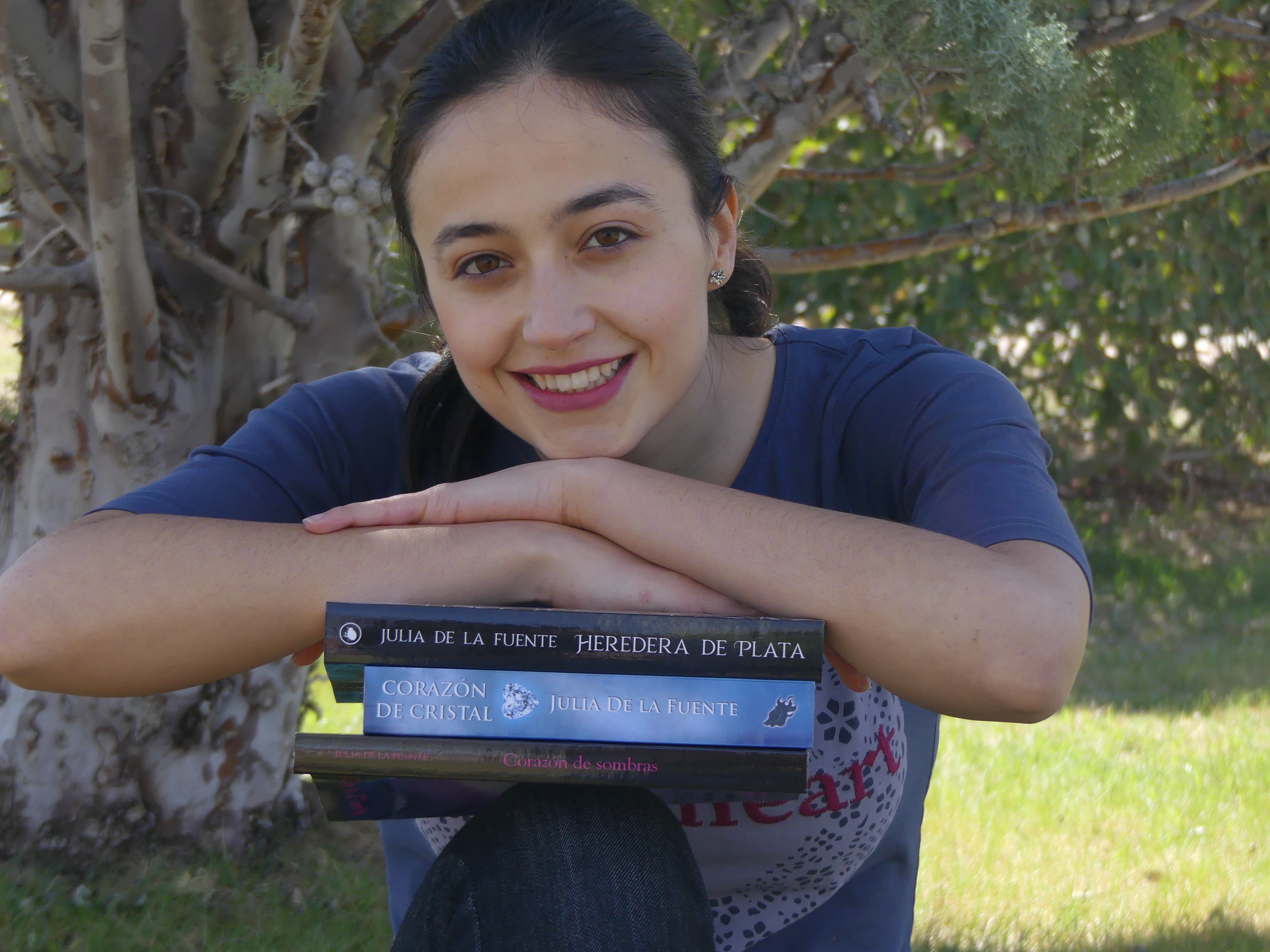 "Heredera de plata", la tercera novela de la joven Julia De la Fuente "Heredera de plata", la tercera novela de la joven Julia De la Fuente