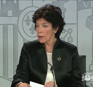 Isabel Celaá: "Sánchez acude con la voluntad de que sea un debate alejado del insulto y la crispación" Isabel Celaá: "Sánchez acude con la voluntad de que sea un debate alejado del insulto y la crispación"