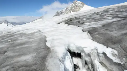 La montaña Grossvenediger La montaña Grossvenediger