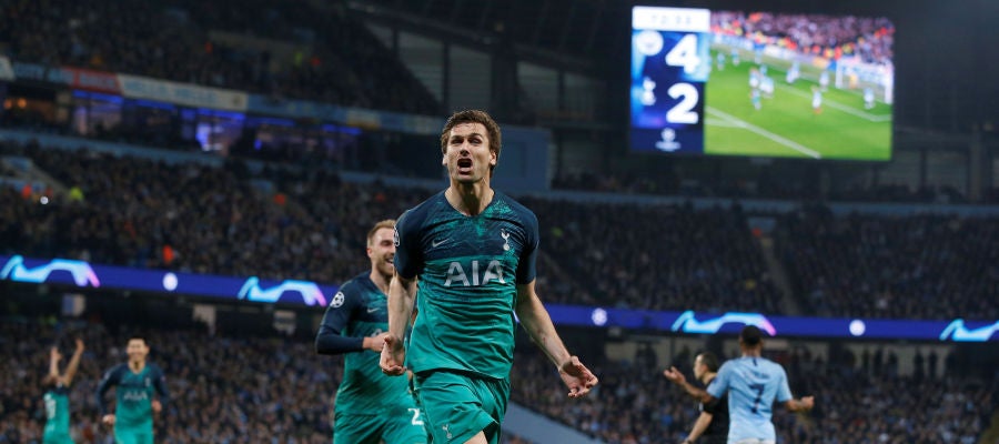 Fernando Llorente celebra su gol ante el Manchester City Fernando Llorente celebra su gol ante el Manchester City