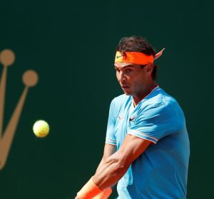 Rafa Nadal, en un partido en Montecarlo. Rafa Nadal, en un partido en Montecarlo.