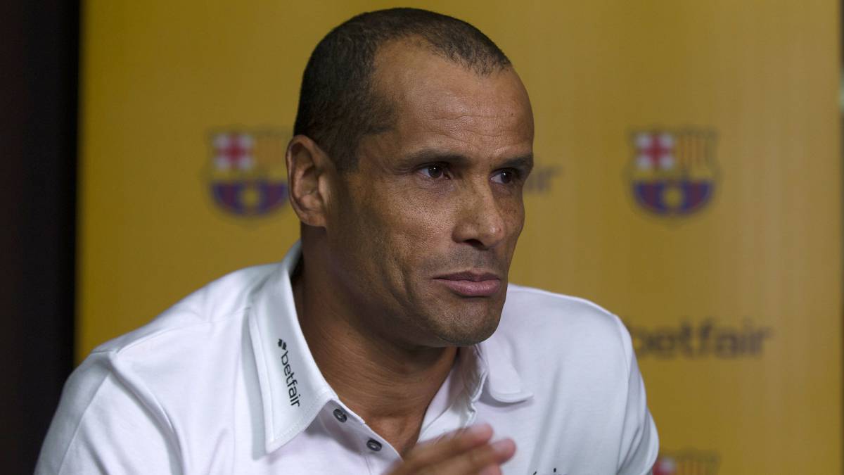 Rivaldo: "El fútbol ha cambiado, ahora es comercio y hay que buscar pasta" Rivaldo: "El fútbol ha cambiado, ahora es comercio y hay que buscar pasta"