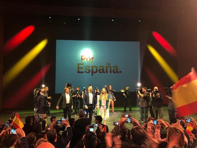 Tertulia: ¿El entusiasmo que despierta Vox en sus mítines es la expresión del resultado que tendrán en las urnas? Tertulia: ¿El entusiasmo que despierta Vox en sus mítines es la expresión del resultado que tendrán en las urnas?
