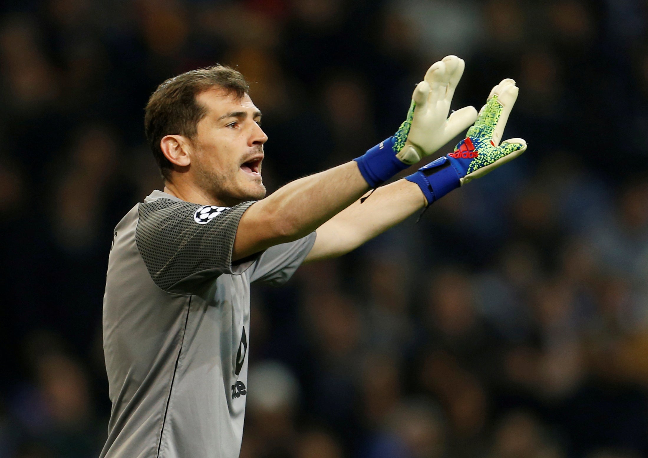 Parte médico de Iker Casillas: el Oporto aclara que el español está "bien y con el problema cardíaco resuelto" Parte médico de Iker Casillas: el Oporto aclara que el español está "bien y con el problema cardíaco resuelto"