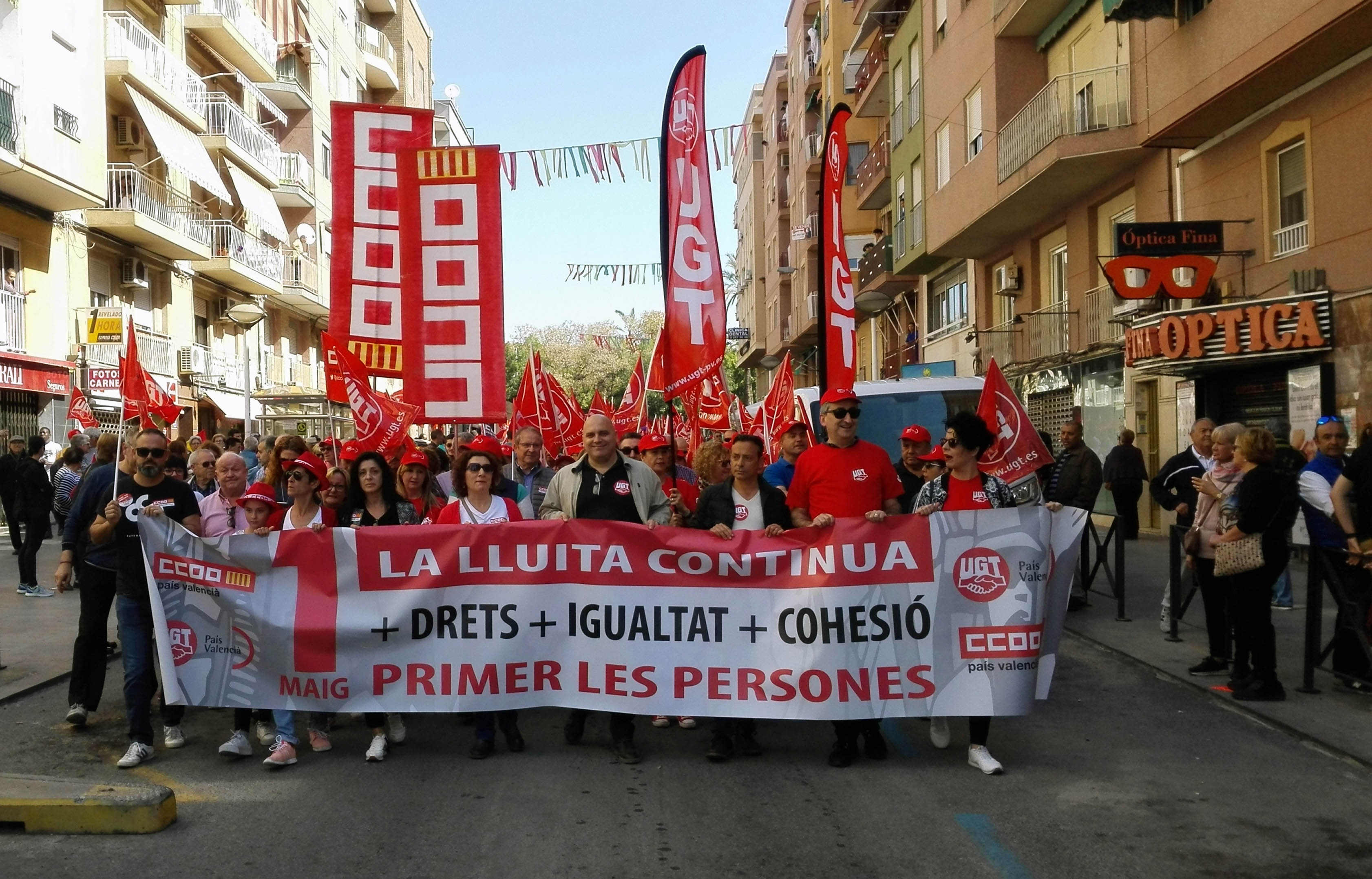 UGT y CCOO reivindican al nuevo Gobierno un plan de choque por el empleo de calidad UGT y CCOO reivindican al nuevo Gobierno un plan de choque por el empleo de calidad