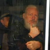 Assange se niega a dar su consentimiento para ser extraditado a EEUU