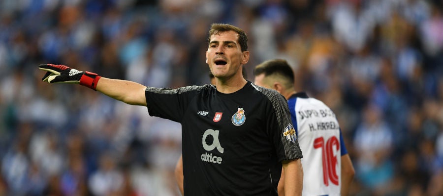 Iker Casillas, durante un partido con el Oporto Iker Casillas, durante un partido con el Oporto