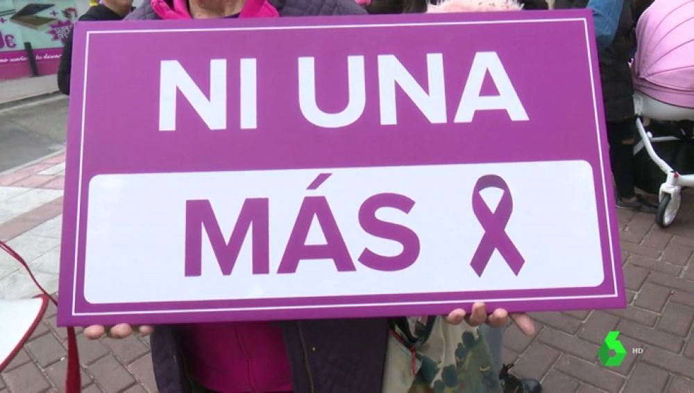 laSexta Noticias 20:00 (03-05-19) ¿Qué datos de los trabajadores de violencia de género ha dado la Junta de Andalucía a Vox?