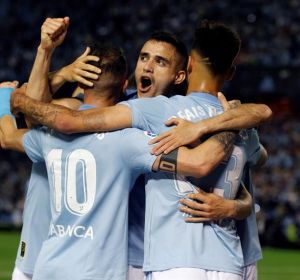 El Celta celebra la victoria ante el Barcelona El Celta celebra la victoria ante el Barcelona