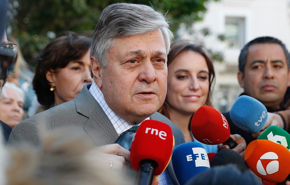 Leopoldo López Gil, sobre Zapatero: "Sus declaraciones le hacen cómplice del crimen" Leopoldo López Gil, sobre Zapatero: "Sus declaraciones le hacen cómplice del crimen"