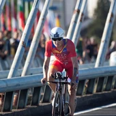 Gómez Noya, en la prueba de ciclismo de triatlón Gómez Noya, en la prueba de ciclismo de triatlón
