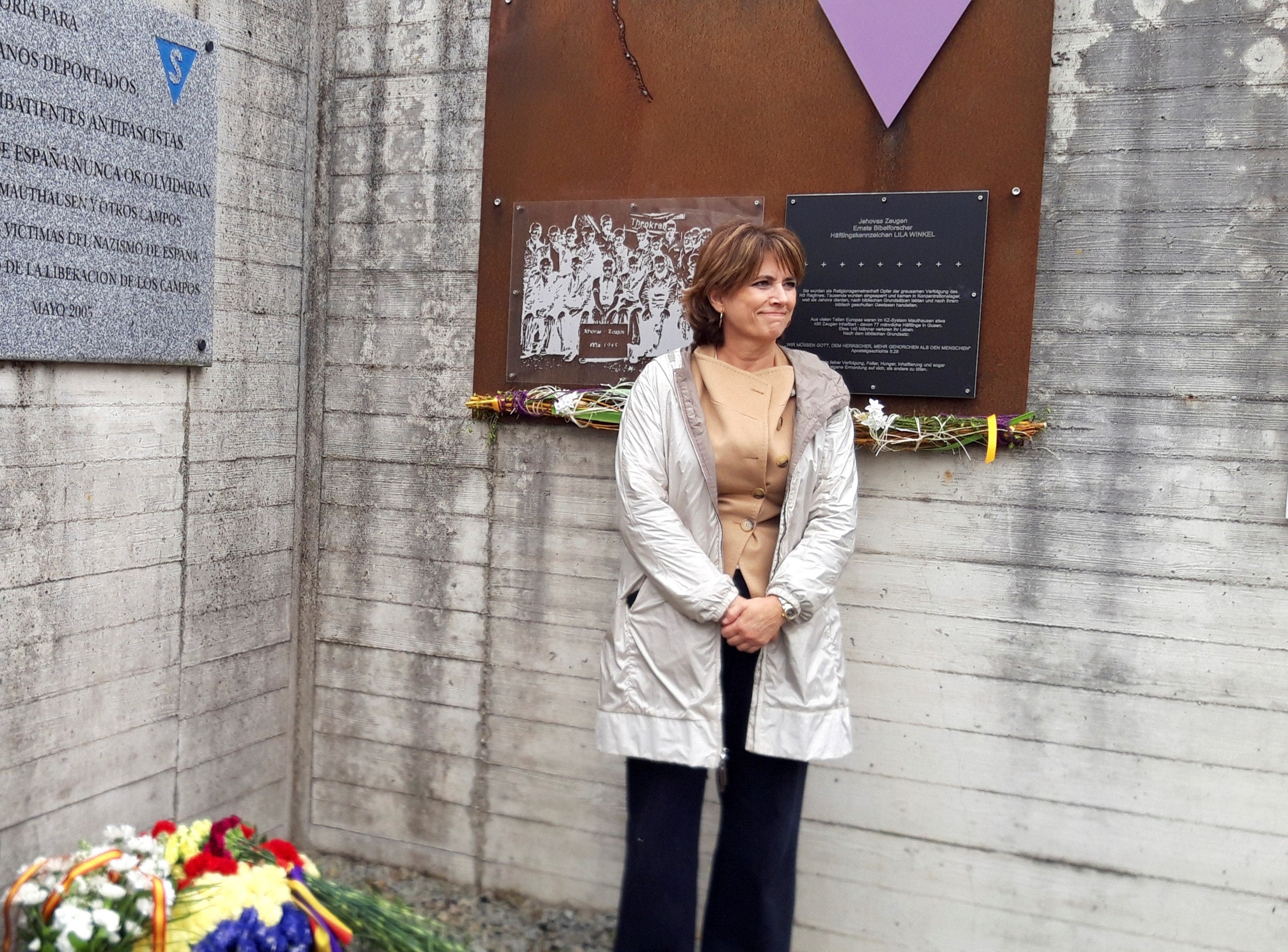 José Luis Moreno Casas: "La ministra hizo lo que tenía que hacer como representante del Estado en el homenaje en Mauthausen" José Luis Moreno Casas: "La ministra hizo lo que tenía que hacer como representante del Estado en el homenaje en Mauthausen"