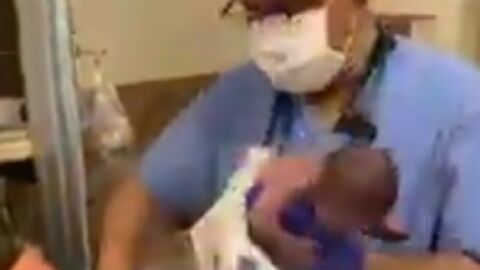 M&eacute;dico se le cae un beb&eacute;
