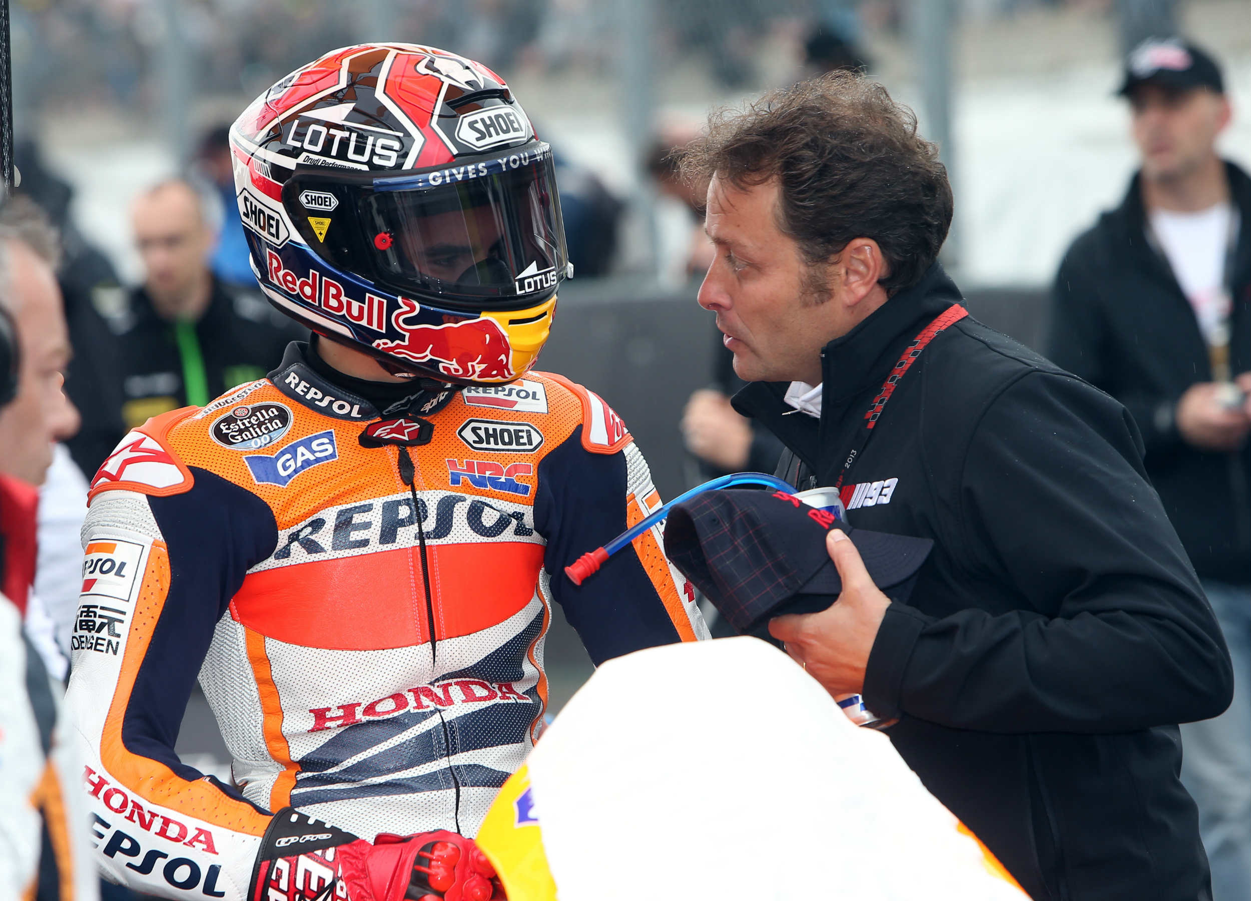 Emilio Alzamora: "Hay que felicitar a Márquez y al equipo por el gran trabajo" Emilio Alzamora: "Hay que felicitar a Márquez y al equipo por el gran trabajo"
