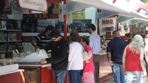 Feria del Libro Antiguo y de Ocasión de Madrid Feria del Libro Antiguo y de Ocasión de Madrid