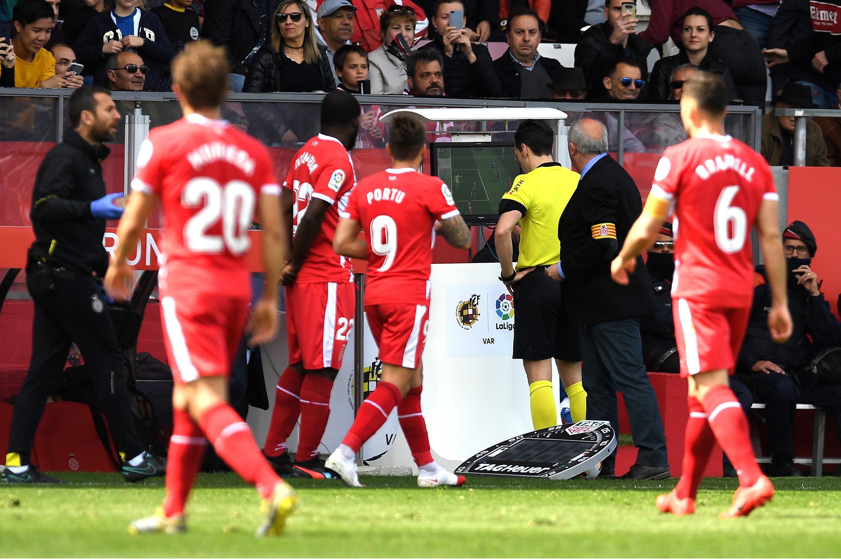 Las cuentas para evitar el descenso: Cinco equipos y una plaza que lleva a Segunda División Las cuentas para evitar el descenso: Cinco equipos y una plaza que lleva a Segunda División