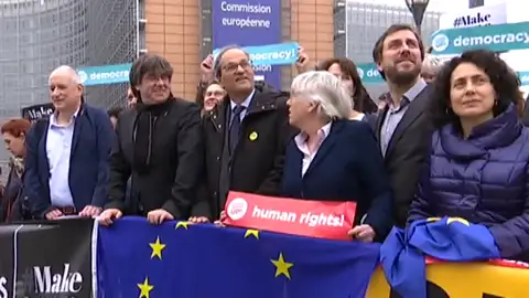 Dos juzgados de Madrid permiten a Puigdemont, Ponsatí y Comín concurrir a elecciones europeas Dos juzgados de Madrid permiten a Puigdemont, Ponsatí y Comín concurrir a elecciones europeas