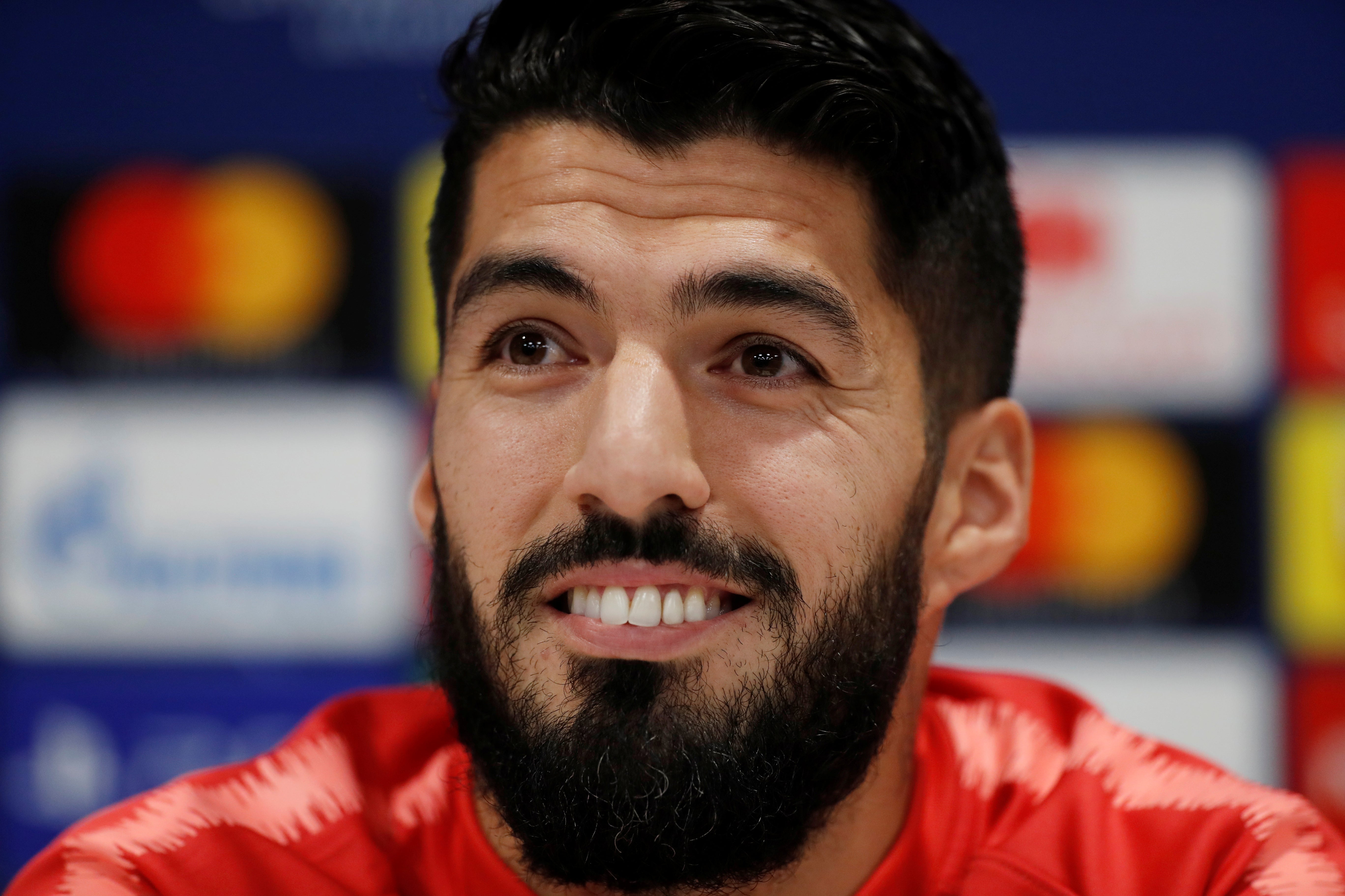 Luis Suárez: "Venimos de duros golpes de años anteriores tras tener una buena ventaja" Luis Suárez: "Venimos de duros golpes de años anteriores tras tener una buena ventaja"