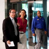 Reyes Maroto llega al encuentro con empresarios españoles en Cuba. 