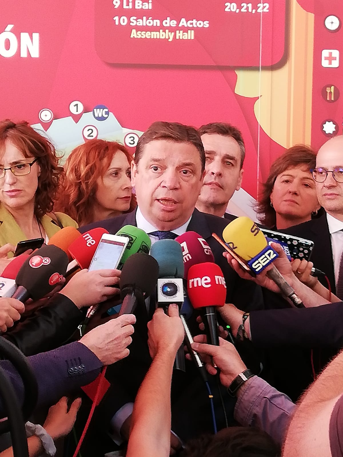 Planas apuesta en FENAVIN por la calidad del vino para garantizar el futuro del sector Planas apuesta en FENAVIN por la calidad del vino para garantizar el futuro del sector