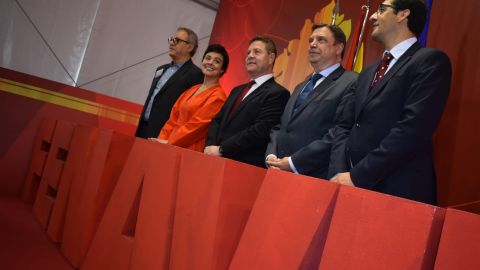 Las autoridades han inaugurado la 10&ordf; edici&oacute;n de FENAVIN