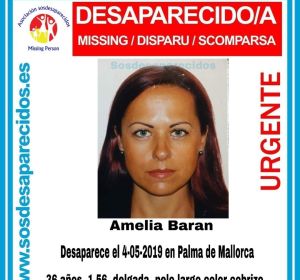 Cártel que alerta de la desaparición de Amelia Baran, en Palma. Cártel que alerta de la desaparición de Amelia Baran, en Palma.