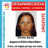 Cártel que alerta de la desaparición de Amelia Baran, en Palma. 