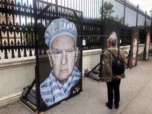 Meirav Kampeas-Ries, sobre el holocausto: "Rememorarlo nos da fuerza para que no vuelva a ocurrir lo que pasó antes" Meirav Kampeas-Ries, sobre el holocausto: "Rememorarlo nos da fuerza para que no vuelva a ocurrir lo que pasó antes"