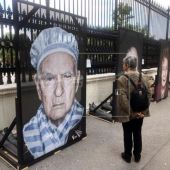 La avenida Ring de Viena se llena de retratos callejeros de supervivientes del Holocausto 