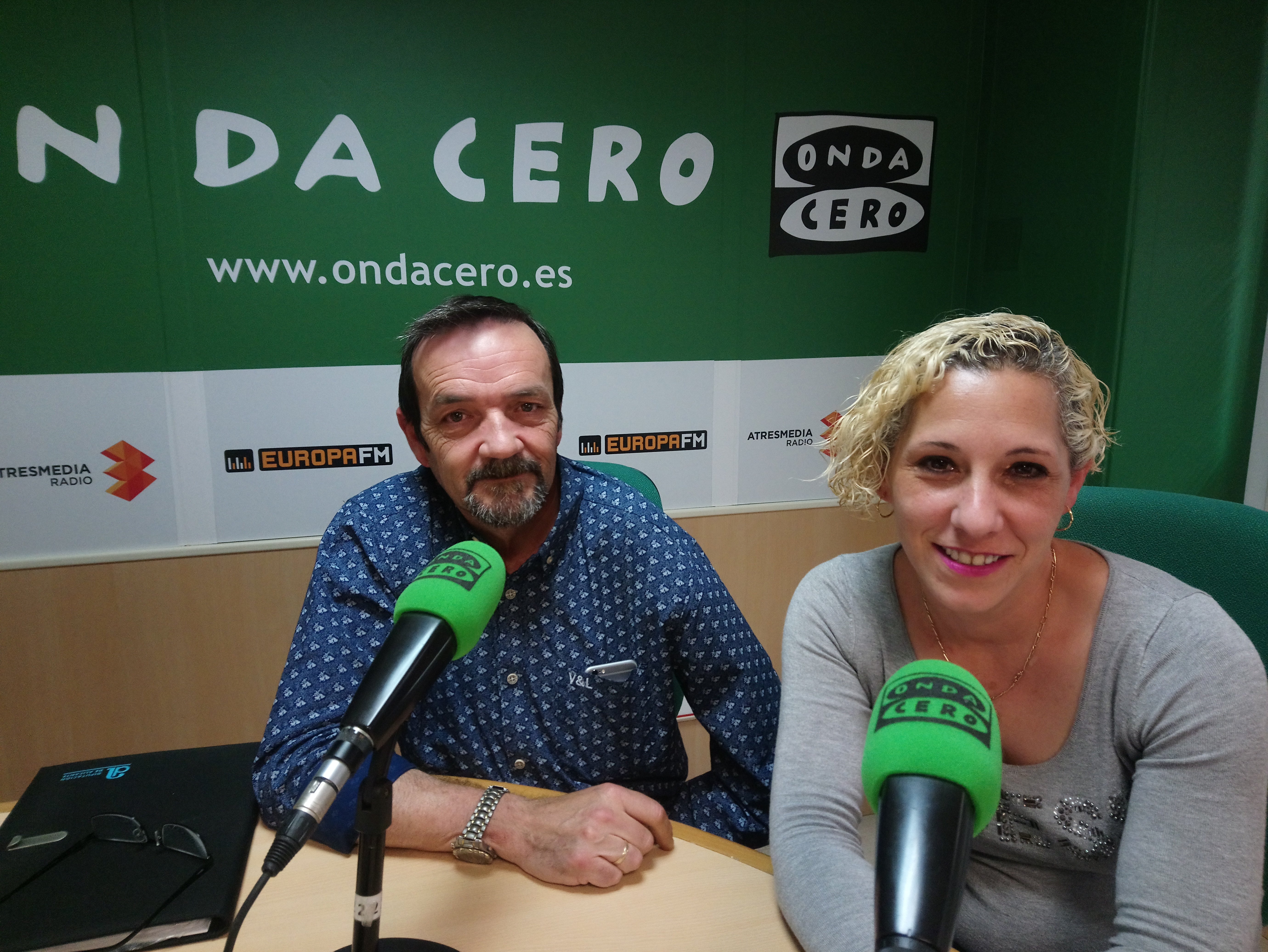 Los padres piden a los candidatos municipales que escuchen sus peticiones Los padres piden a los candidatos municipales que escuchen sus peticiones