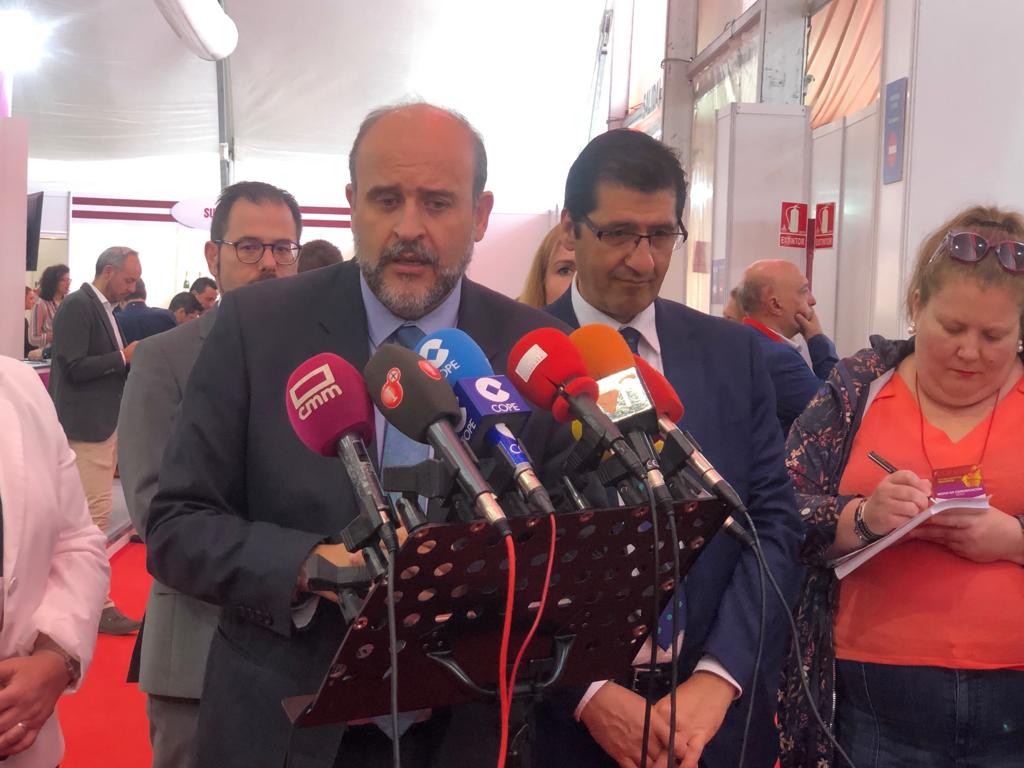La Junta resolverá el viernes la convocatoria para la incorporación de 2.500 jóvenes al campo de CLM La Junta resolverá el viernes la convocatoria para la incorporación de 2.500 jóvenes al campo de CLM