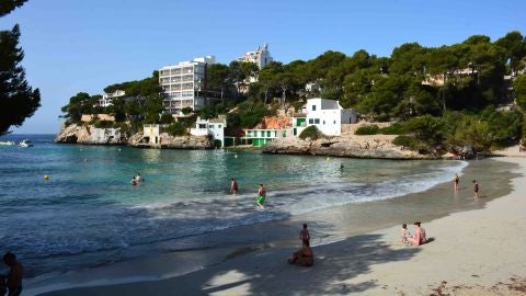 Playa de Cala Santany&iacute; 