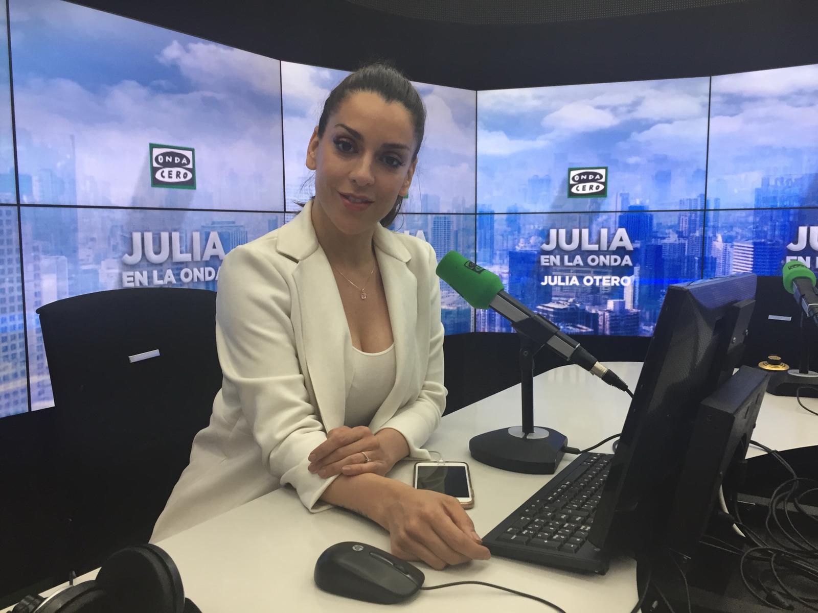 Ruth Lorenzo: "Eurovisión me dio la oportunidad de empezar como artista en mi país" Ruth Lorenzo: "Eurovisión me dio la oportunidad de empezar como artista en mi país"