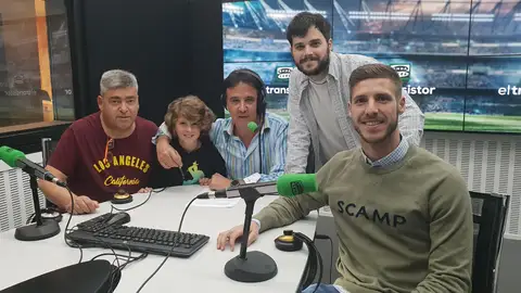 Hugo, un niño que tiene fibrosis quística. Hugo, un niño que tiene fibrosis quística.