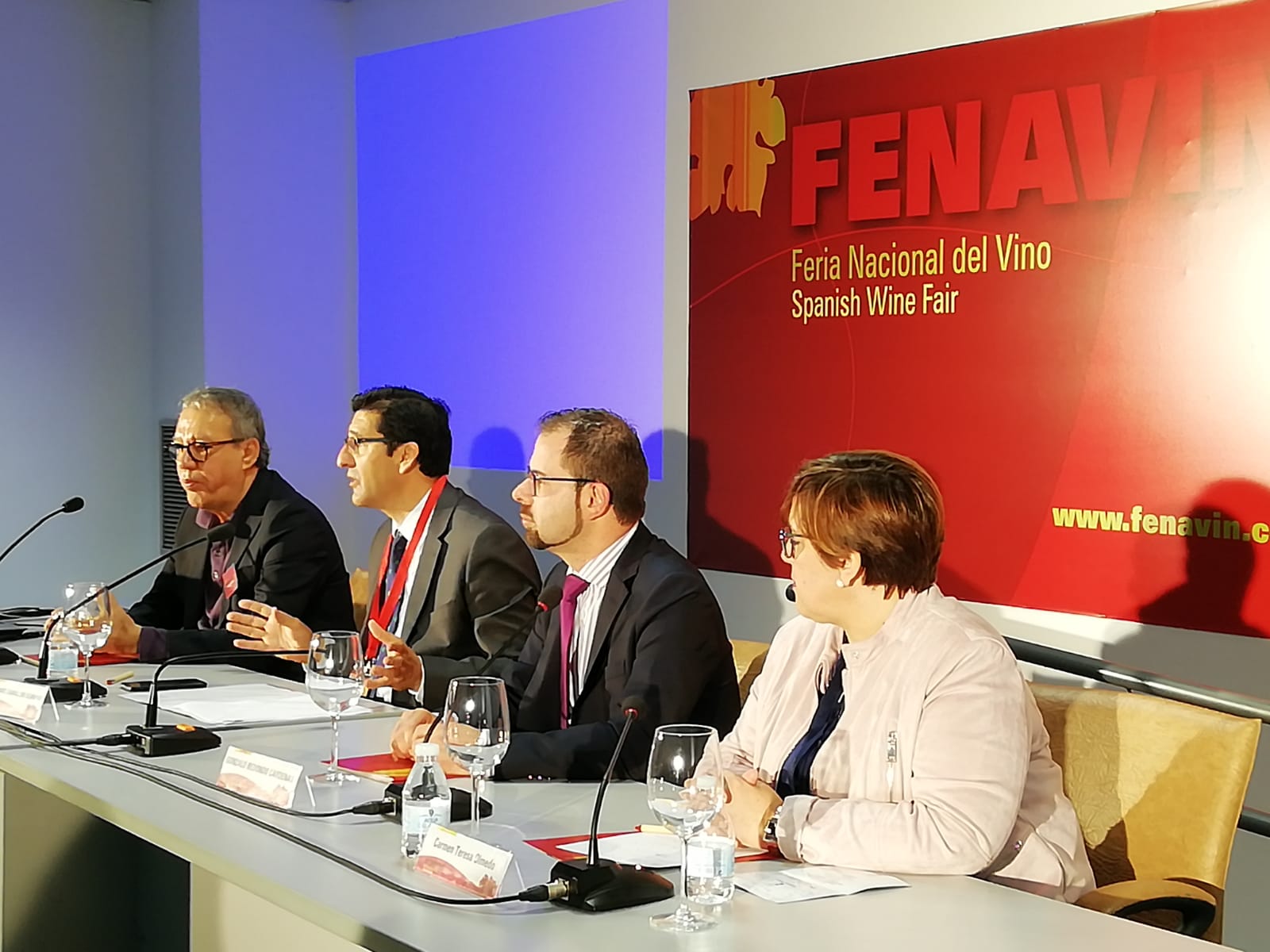 FENAVIN cierra con récord, casi 500.000 contactos comerciales y 54 millones de euros de negocio FENAVIN cierra con récord, casi 500.000 contactos comerciales y 54 millones de euros de negocio