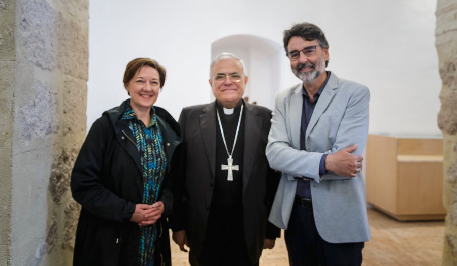 El Obispo de Córdoba con los medios de Comunicación El Obispo de Córdoba con los medios de Comunicación
