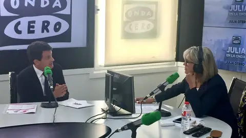 Manuel Valls en Julia en la onda Manuel Valls en Julia en la onda