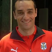 José Luis Oltra José Luis Oltra