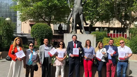 Parte de la candidatura de España Real para el Ayuntamiento de Ciudad Real Parte de la candidatura de España Real para el Ayuntamiento de Ciudad Real