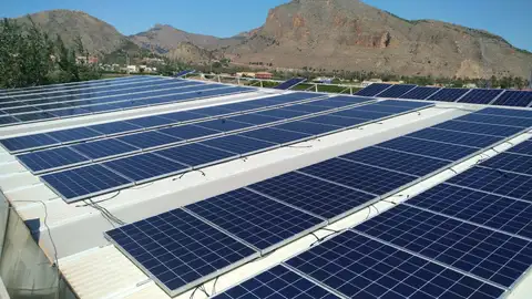 Sun Energy ofrece financiación para su instalación sin gasto previo , préstamos ni avales tantoa empresas como a particulares Sun Energy ofrece financiación para su instalación sin gasto previo , préstamos ni avales tantoa empresas como a particulares