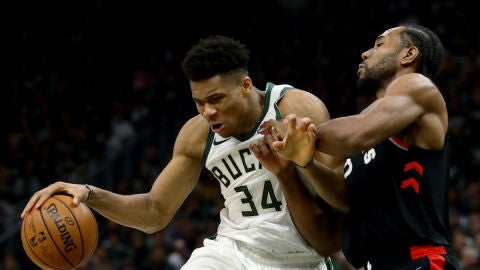 Antetokounmpo, ante Leonard