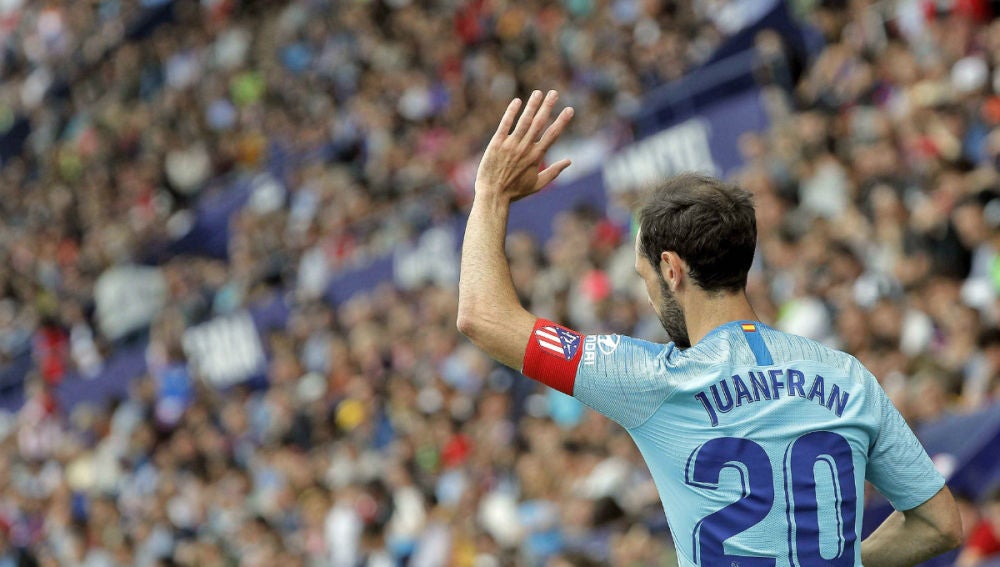 El Atlético empata ante el Levante en el partido de las despedidas en Valencia El Atlético empata ante el Levante en el partido de las despedidas en Valencia