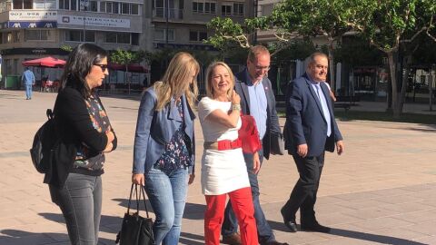 Amparo Marco, alcaldesa de Castell&oacute;n, junto con la eurodiputada, Inmaculada Rodr&iacute;guez-Pi&ntilde;ero.