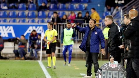 Eusebio Sacrist&aacute;n, durante un partido del Girona
