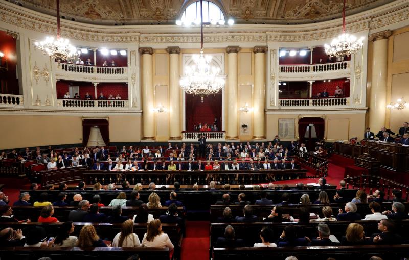 Manuel Cruz, del PSC, es elegido nuevo presidente del Senado con 140 votos a favor Manuel Cruz, del PSC, es elegido nuevo presidente del Senado con 140 votos a favor
