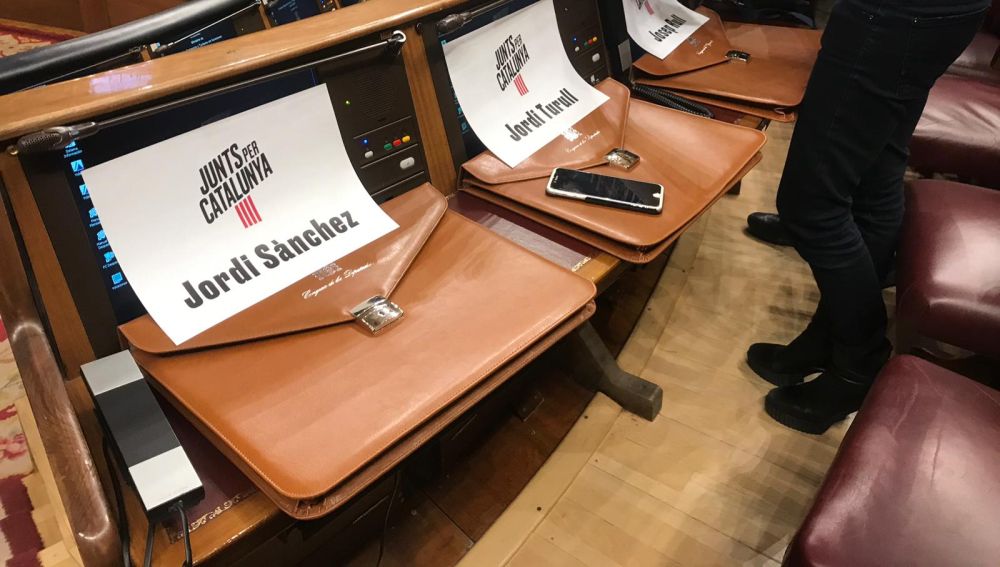 Asientos de tres de los presos preventivos en el Congreso de los Diputados